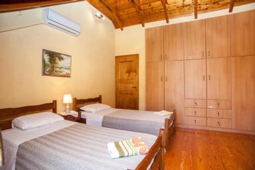 Fernanda'S Traditional 2 Floor House Villa Poros  Ngoại thất bức ảnh